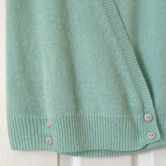 David Hollis 90's Vintage Lambswool & Angora Blend Buttoned Hem Sweater Vest S - Picture 6 of 8